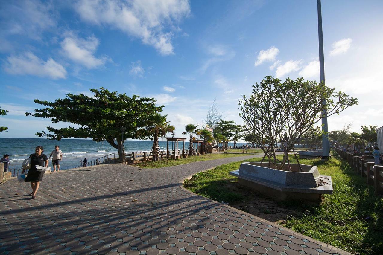 Grandbeach Condo By Malai Rayong Exterior foto